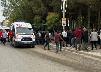 Xêrpet’te öğrencileri taşıyan midibüsün freni patladı