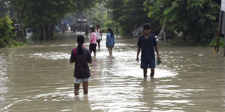 Hindistan’da sel: 30 kişi kayıp