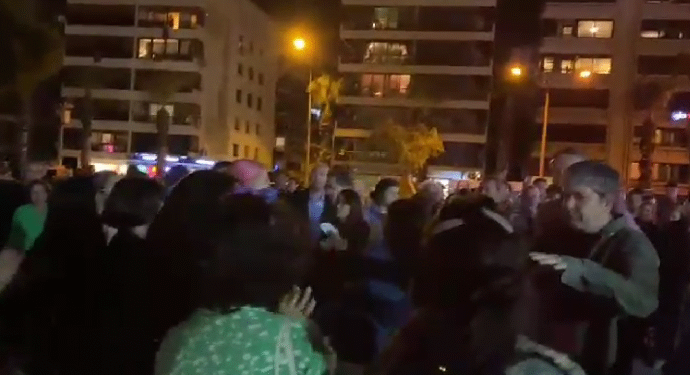 Kadınlar Prof. Dr. Celal Şengör’ü protesto etti: Tacizci hoca istemiyoruz