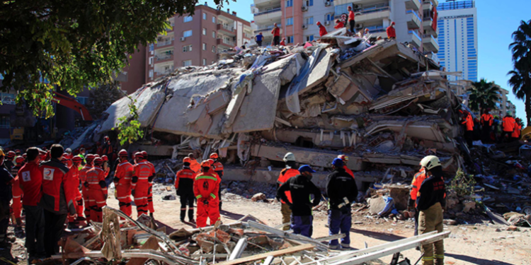 Rıza Bey Apartmanı davasında 2 sanık tahliye edildi