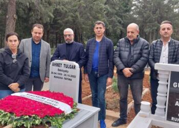 Gazeteci-yazar Ahmet Tulgar, mezarı başında anıldı