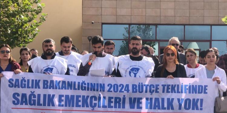 Sağlık bütçesinde sağlık emekçileri ve halk yok