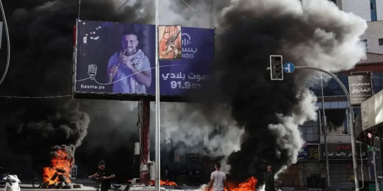 Filistinli sendikalardan ateşkes, insani yardım ve grev çağrısı