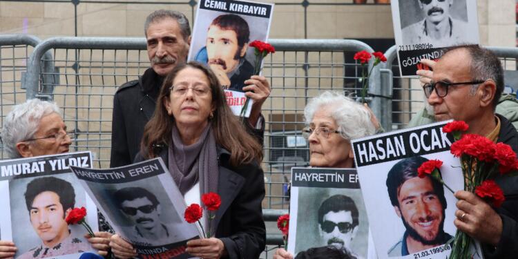 Cumartesi Anneleri gözaltında kaybettirilen Eren’inin akıbetini sordu