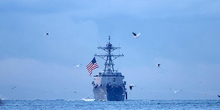 İran, ABD’yi uyardı, Rus savaş uçakları alım prosedürlerini tamamladığını duyurdu