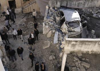 Hamas, 2 rehineyi daha teslim etti