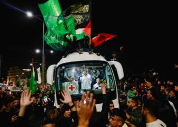 Batı Şeria’da, Filistinli tutsakların dönüşünü kutlayan en az 1’i çocuk 8 kişi öldürüldü