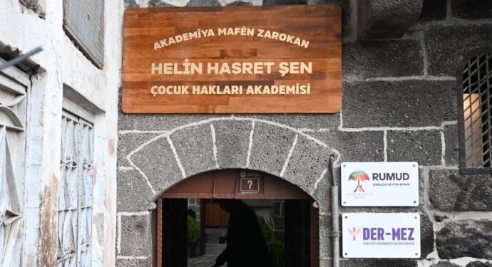 Amed’de ‘Helin Hasret Şen Çocuk Hakları Akademisi’ açıldı