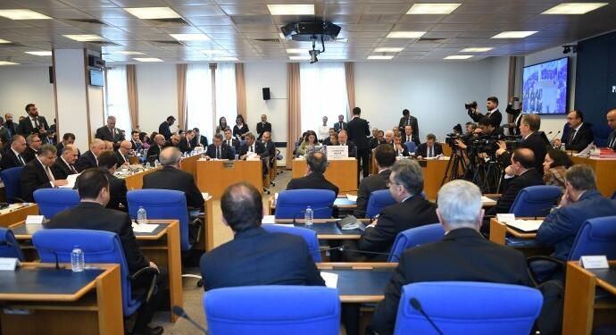 Sayyiğit: Tecrit politikası her yerde iktidarın ayağına dolanıyor