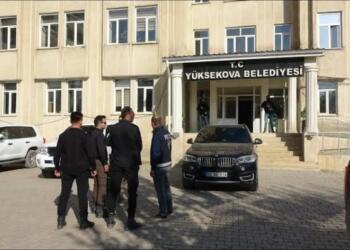 Gever kayyumu 4 yılda borcu 1 milyar 280 milyona çıkardı!