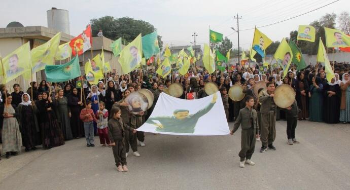 Mexmur halkı ‘Özgürlük Yürüyüşü’nü selamladı