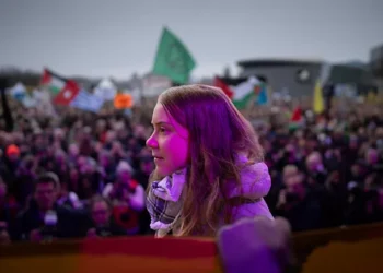 Thunberg’den Filistin’e destek: İşgal edilmiş topraklarda iklim adaleti yok