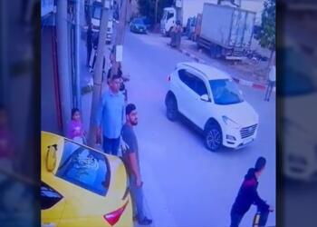 İsrail askerleri, Batı Şeria’da silahsız bir Filistinliyi plastik mermi ile yaraladı