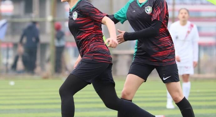 Amedspor Kadın Futbol Takımı sahadan galip ayrıldı