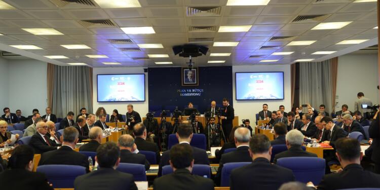 Çiftyürek: Gıda krizi var, bakan pembe tablo çiziyor