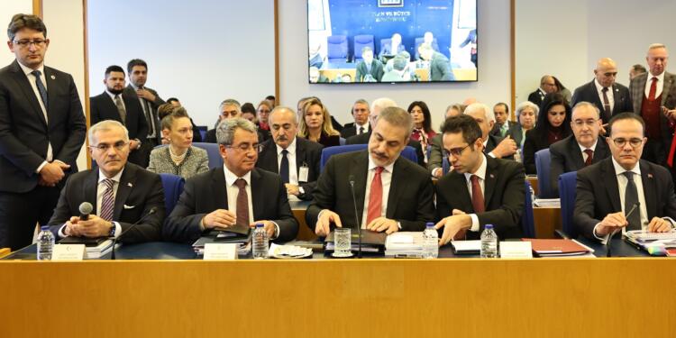 Fidan’a Abdullah Öcalan ile görüşmesi hatırlatıldı: Çözümün adresini biliyorsunuz