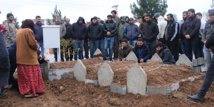 Êlih’te yaşamını yitiren 4 kişi toprağa verildi