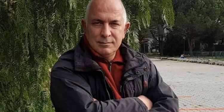 Gözaltındaki gazeteci Erdinç’in avukatı: Nerede tutulduğunu bilmiyoruz