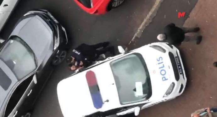 Polisin darp ve tehdit ettiği 2 kardeş şikayetçi oldukları için gözaltında!