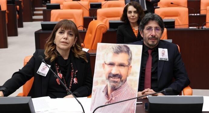 Beştaş açlık grevlerine dair konuştu: Talepleri hukuki, insani ve barıştan yanadır