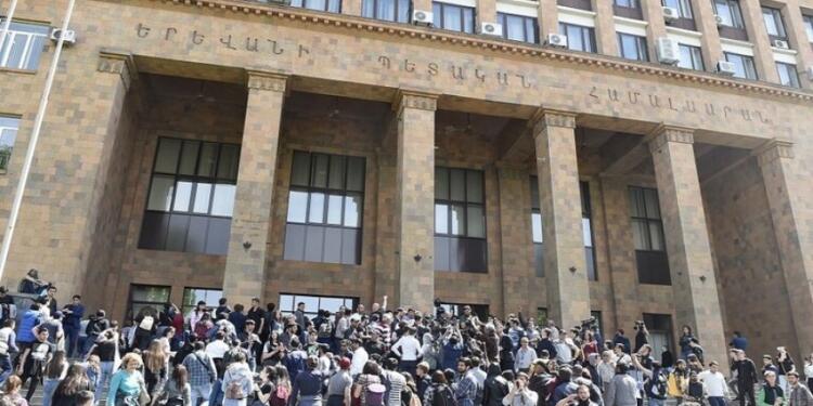 Erivan Üniversite’nde patlama: 1 ölü 3 yaralı