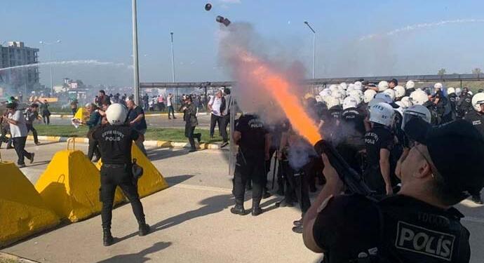 İncirlik Üssü’nde Filistin eylemi: Gaz ve TOMA ile müdahale edildi
