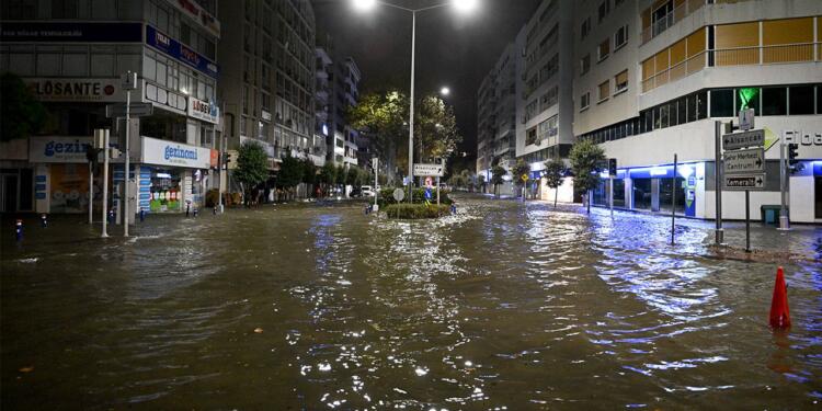 İzmir Jeoloji Mühendisleri Odası: Deniz taşkınları rantın sonucudur