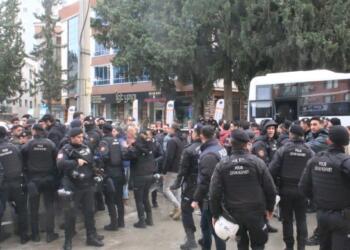 İzmir’de gözaltına alınan 16 kişi serbest bırakıldı