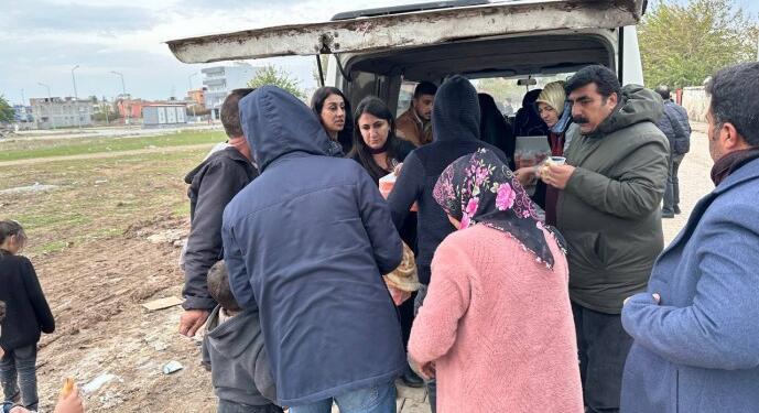 Kadınlar 4 kişinin yaşamını yitirdiği Seyitler Mahallesi’nde
