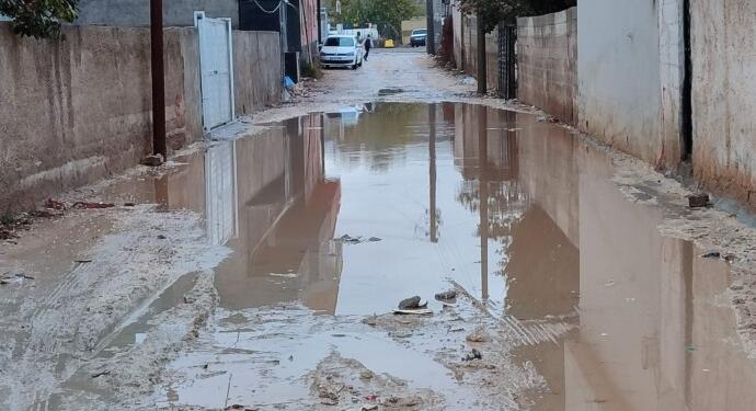 Kayyum yönetimdeki Pirsûs’de sokaklar göle döndü