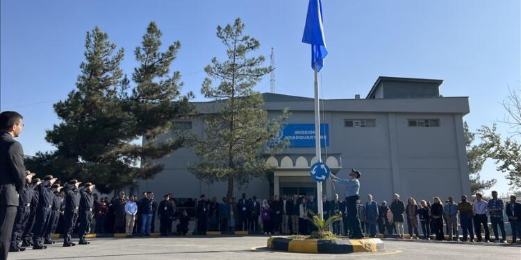 BM’de bayraklar yarıya indi, Gazze’de öldürülen çalışanlar için saygı duruşu