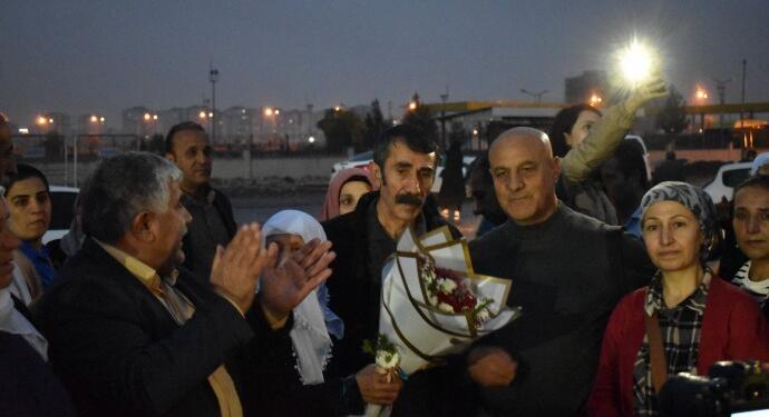 Hasta tutsak Sosin 30 yıl sonra tahliye oldu