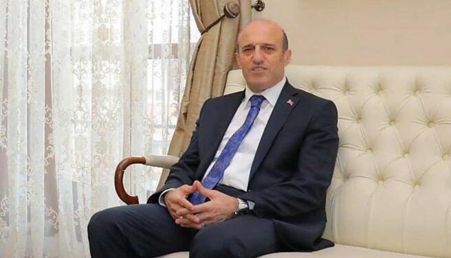 Kaçırdığı kadını darp eden eski vali beraat etti