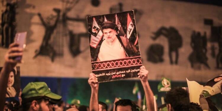 Sadr taraftarları seçimleri boykot etmek için alanlara çıktı