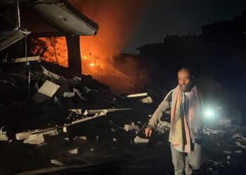 İsrail’in Refah’a saldırıları yoğunlaştı; Hamas 3 yaşlı rehinenin fotoğrafını paylaştı