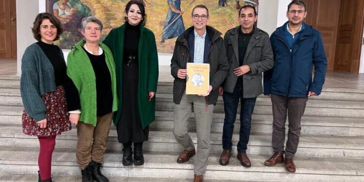 İsviçre Yeşiller Partisi milletvekillerine, Öcalan’ın tecridine ilişkin dosya sunuldu