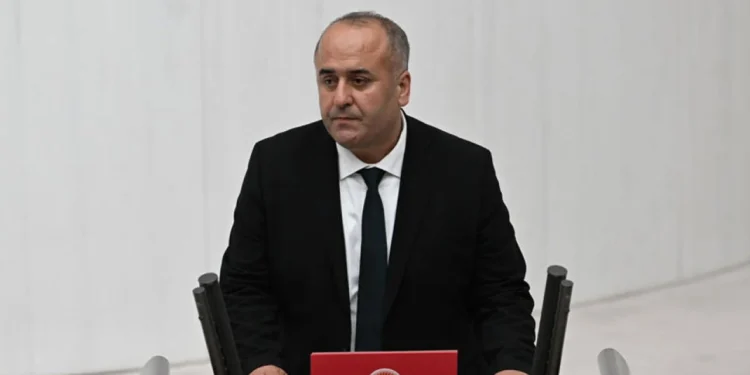 Çiçek, siyasi cinayetler ve katliamlara dair zaman aşımı kararlarını Meclis’e taşıdı