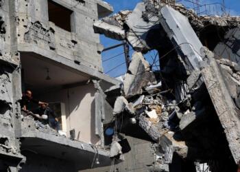 Gazze’de can kaybı 17 bin 487’ye yükseldi