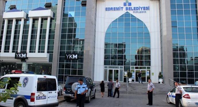 Edremit Belediyesi’nde milyonluk zarar