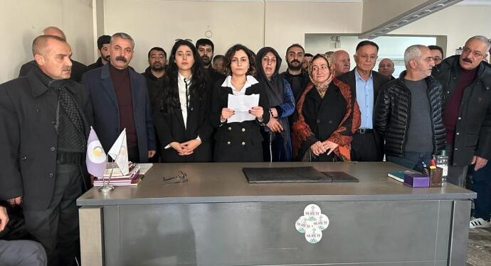 Açlık grevindeki tutsaklara soruşturma açılıyor