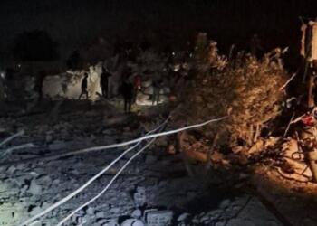 İsrail savaş uçakları Suriye’yi bombaladı