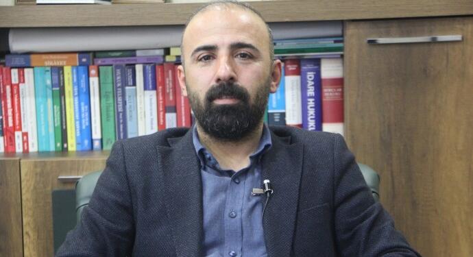 Karakolda müvekkili ile Kürtçe konuştuğu için darp edilen avukat yaşananları anlattı