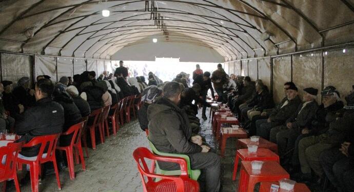 DEM Parti yöneticisi Gün için taziye çadırı kuruldu