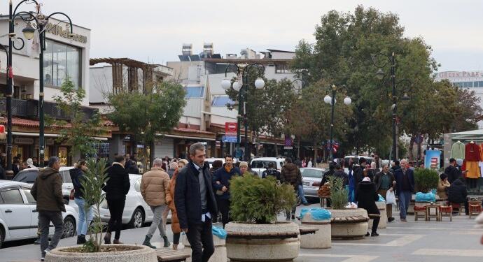 Amed halkı Mızraklı’ya verilen cezaya tepki gösterdi: Kayyımları göndereceğiz