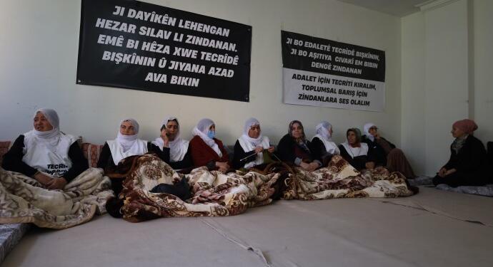 Adalet Nöbetleri: Nöbetler amacına ulaşana kadar devam edecek