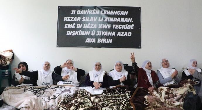 Tutsak ailelerinden çağrı: Adalet Nöbetleri kitleselleşmeli