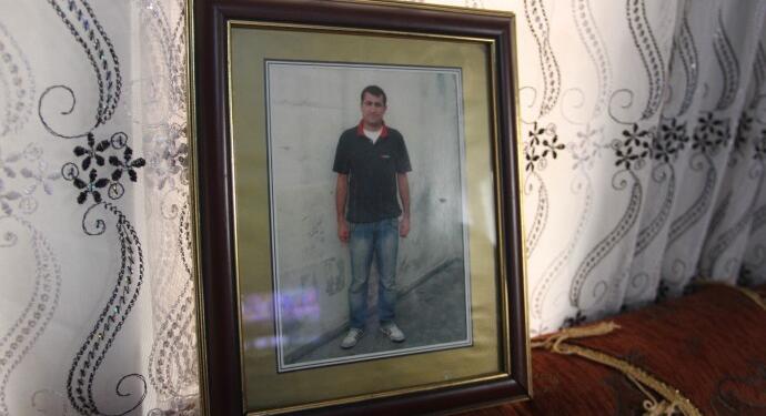 Görevden uzaklaştırılan polislerin sahte tutanağı Akın’ı 16 yıldır içerde tutuyor