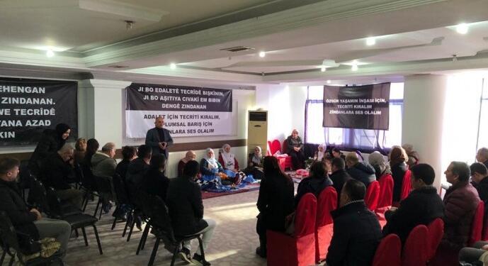 Adalet Nöbetleri devam ediyor: Tutsakların mücadelesi, mücadelemizdir