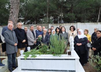 Hatimoğulları Poyraz ve Tanhan’ın mezarlarını ziyaret etti