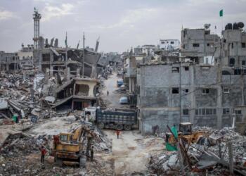 İsrail’in Nuseyrat Mülteci Kampı’na düzenlediği saldırıda 11 sivil hayatını kaybetti